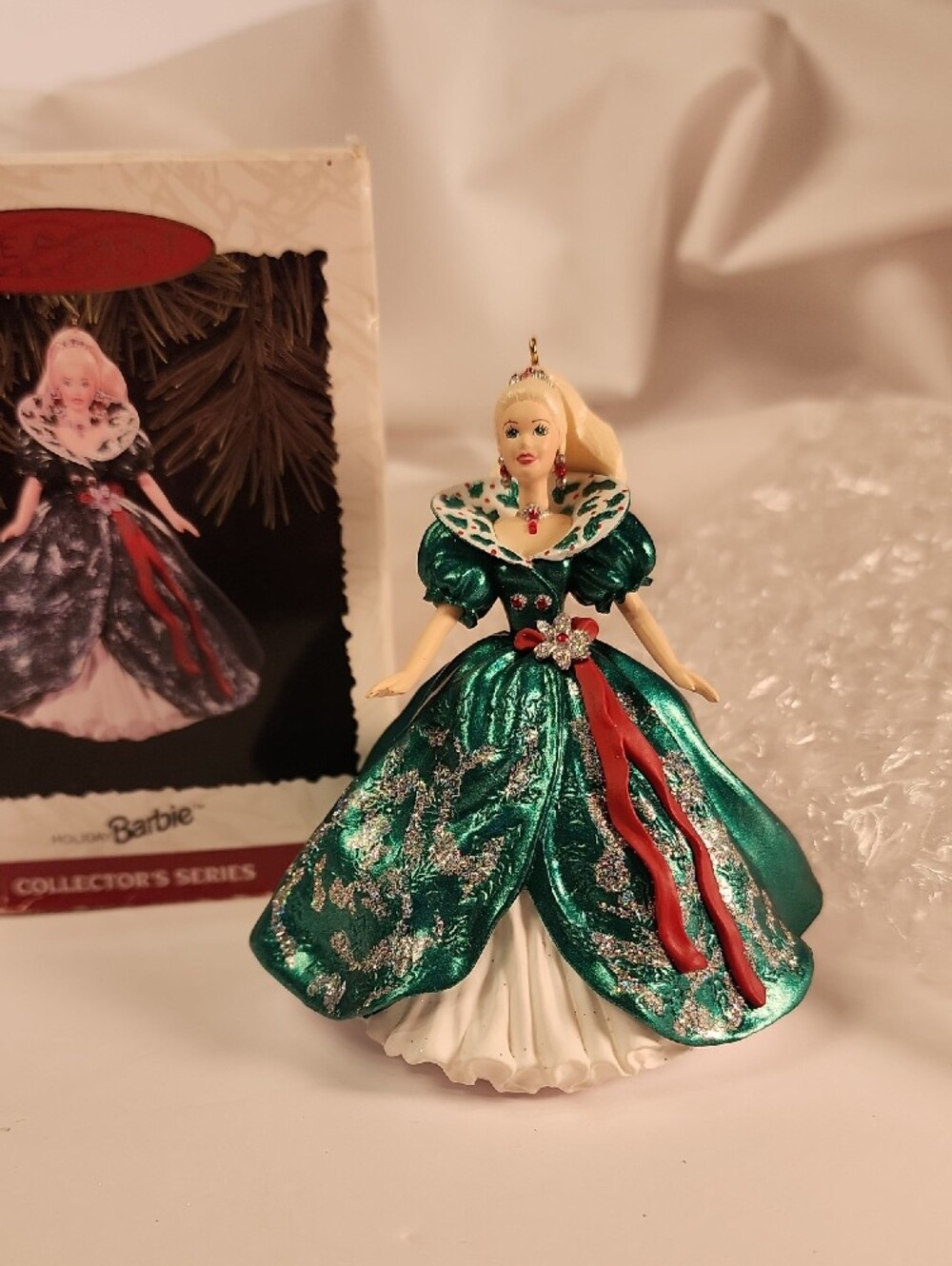 1995 & 1996 Hallmark Holiday Barbie Ornament Duo — Burgundy & Navy Dresses - Picture 5 of 6